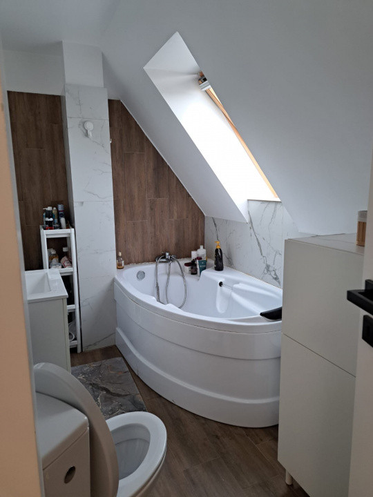 Apartament de 3 camere, 66 mp, parcare subterana, Valea Garbaului