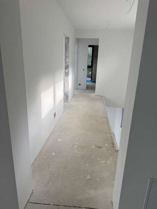 Duplex de 4 camere, 220 mp, 390 mp teren, Feleacu