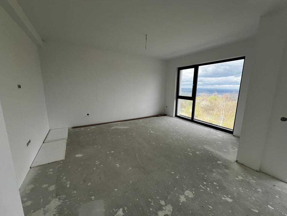 Duplex de 4 camere, 220 mp, 390 mp teren, Feleacu
