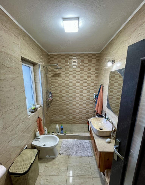 Apartament 3 Camere, 62mp, Etaj Intermediar, Parcare, Boxa, Zona Teilor