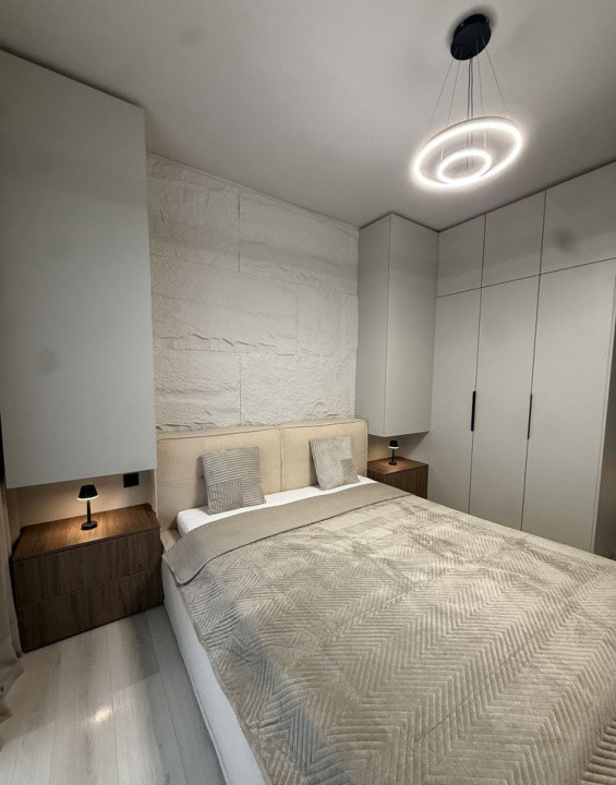 Apartament 2 Camere, Lux, 52mp, Zona Eroilor