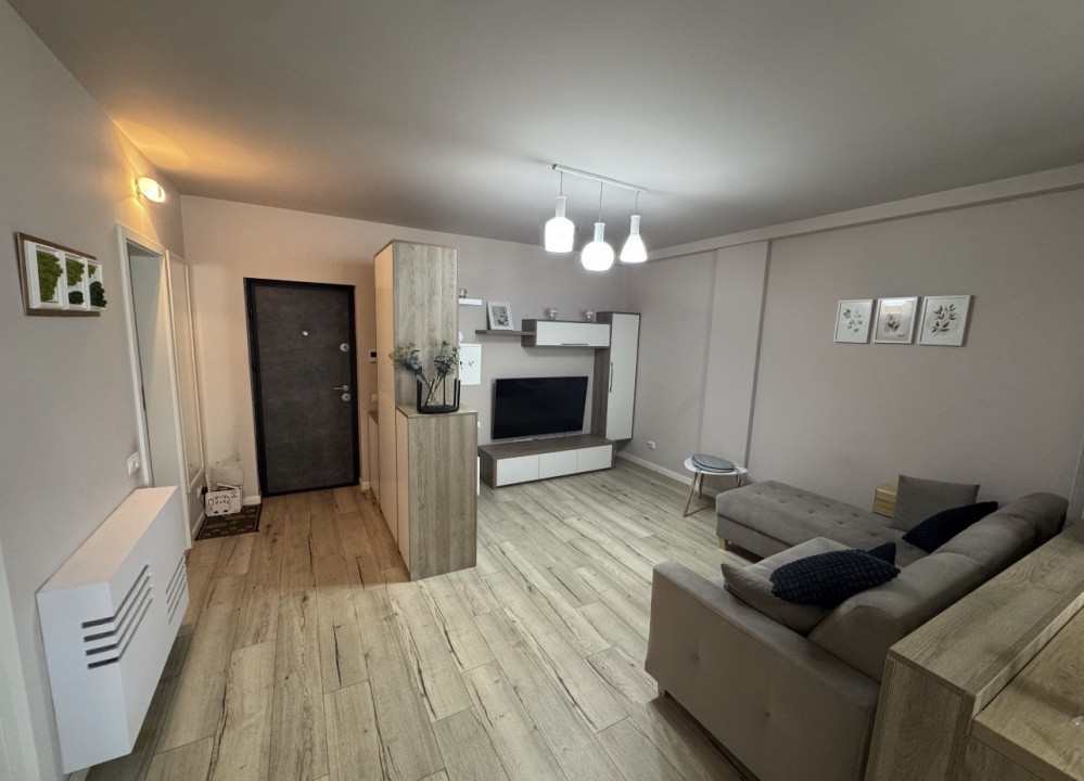 Apartament de 2 camere, 57 mp, parcare, Zona Vivo