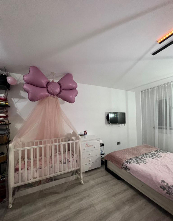 Apartament IDEAL PENTRU INVESTITIE, parcare, str Eroilor