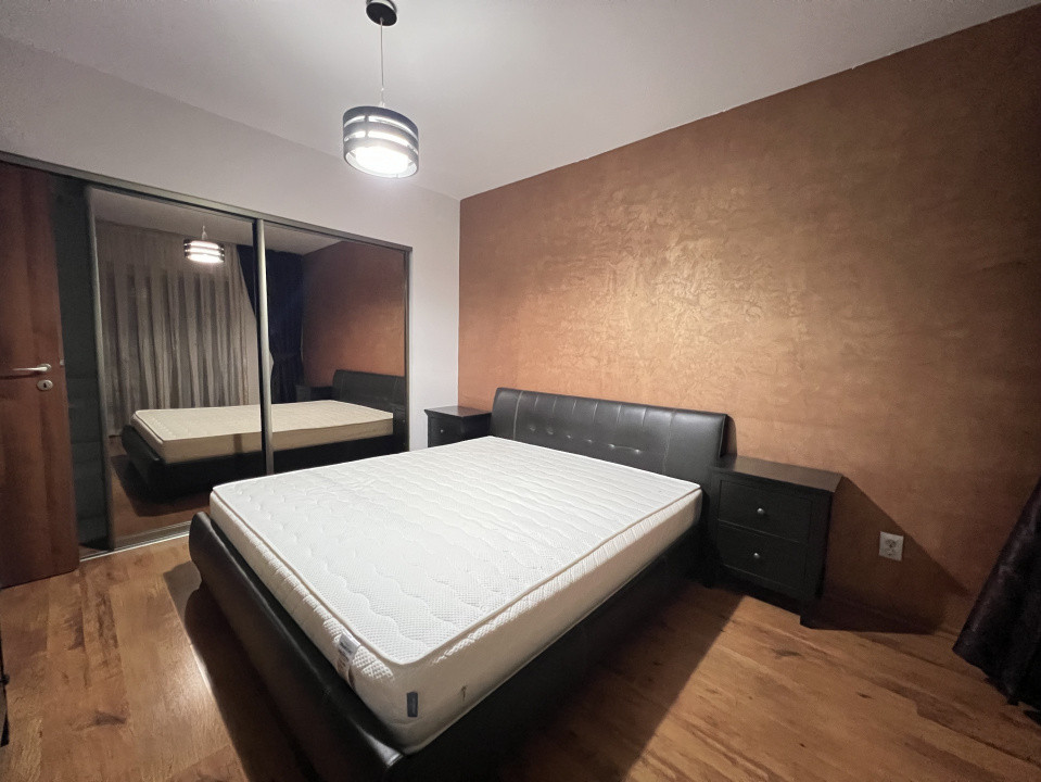 Apartament cochet de 3 camere, 61 mp, parcare, str Florilor