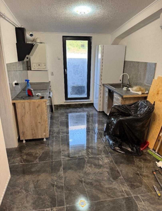 Apartament de o camera, 30 mp, bloc nou, zona Vivo