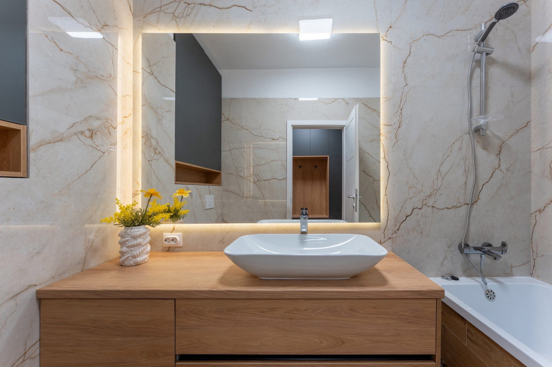 Apartament 2 Camere, Lux, 67mp, Zona Eroilor