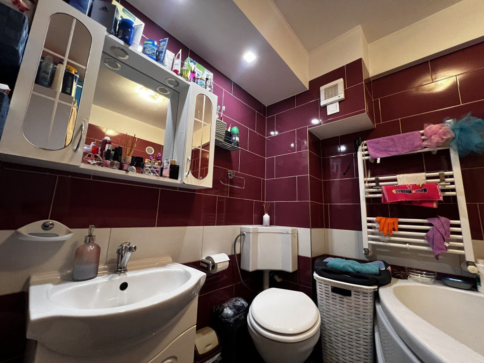 Apartament de 2 camere, 43 mp, Zona Ioan Rus