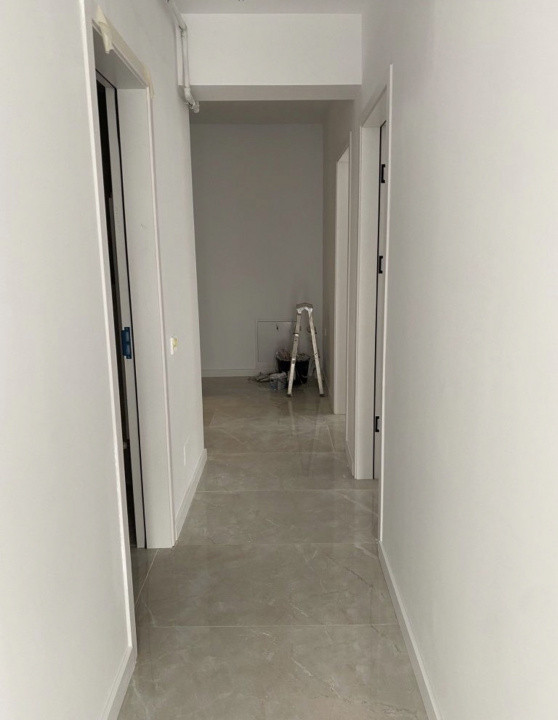 Apartament de 3 camere, 60 mp, parcare subterana, Zona Vivo