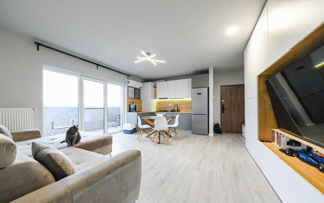 Apartament 2 camere, 46mp, balcon, Zona Teilor
