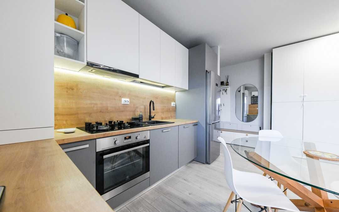 Apartament 2 camere, 46mp, balcon, Zona Teilor