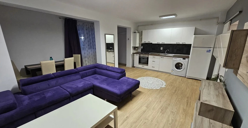 Apartament de 2 camere, gradina, 2 parcari, str Porii