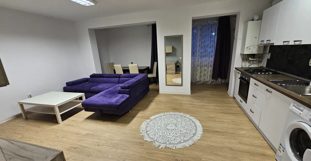 Apartament de 2 camere, gradina, 2 parcari, str Porii