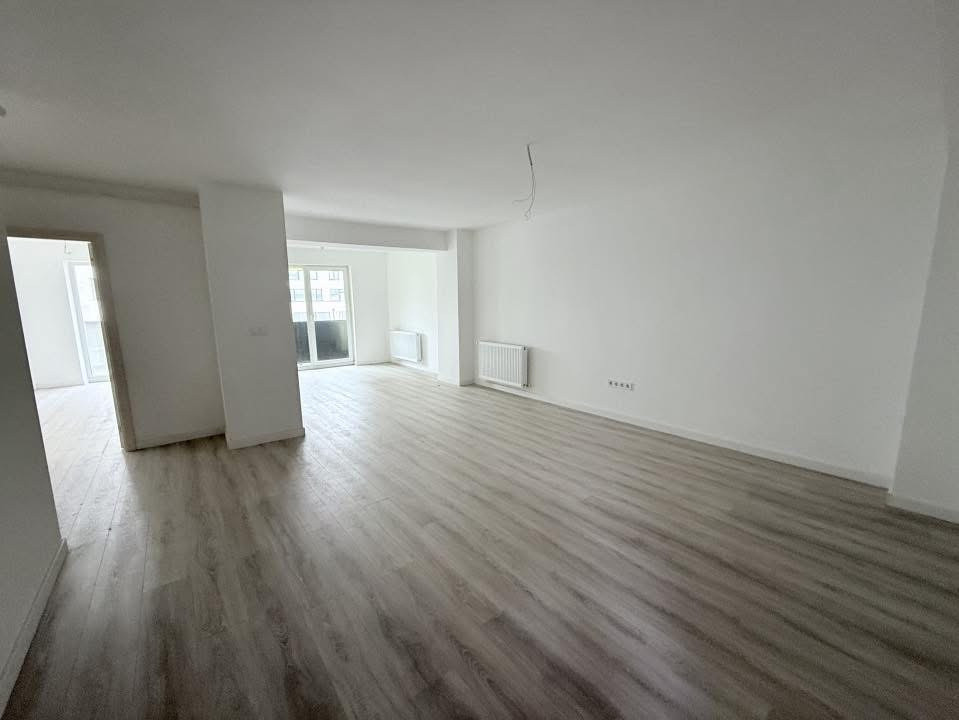 Apartament 3 Camere, 2 Bai, 70mp, Zona Dambul Rotund