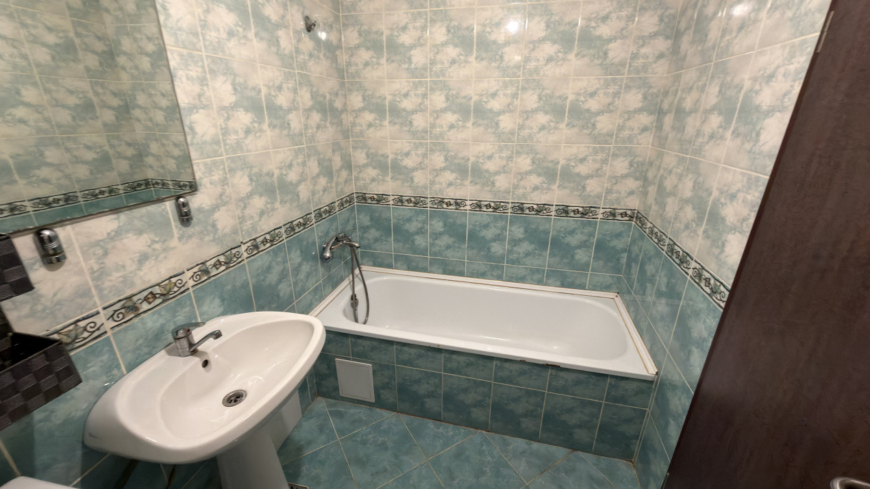 Apartament 2 Camere, 46mp, Parcare, Zona Stejarului 