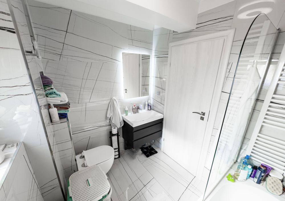 Apartament 3 Camere, 70mp, Gradina 125mp, Zona VIVO