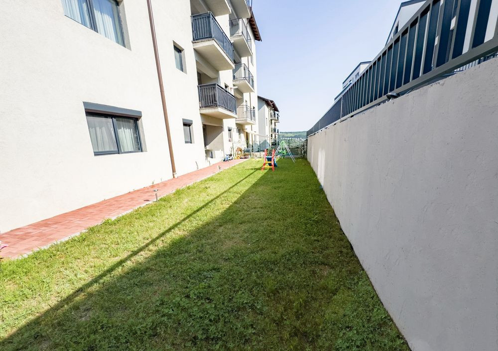 Apartament 3 Camere, 70mp, Gradina 125mp, Zona VIVO