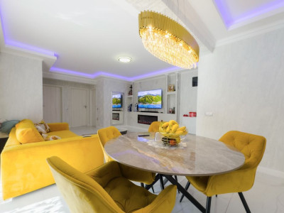 Apartament 3 Camere, 70mp, Gradina 125mp, Zona VIVO