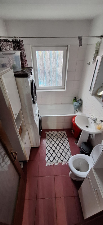 Apartament de 2 camere, 57 mp, parcare, zona Profi Eroilor