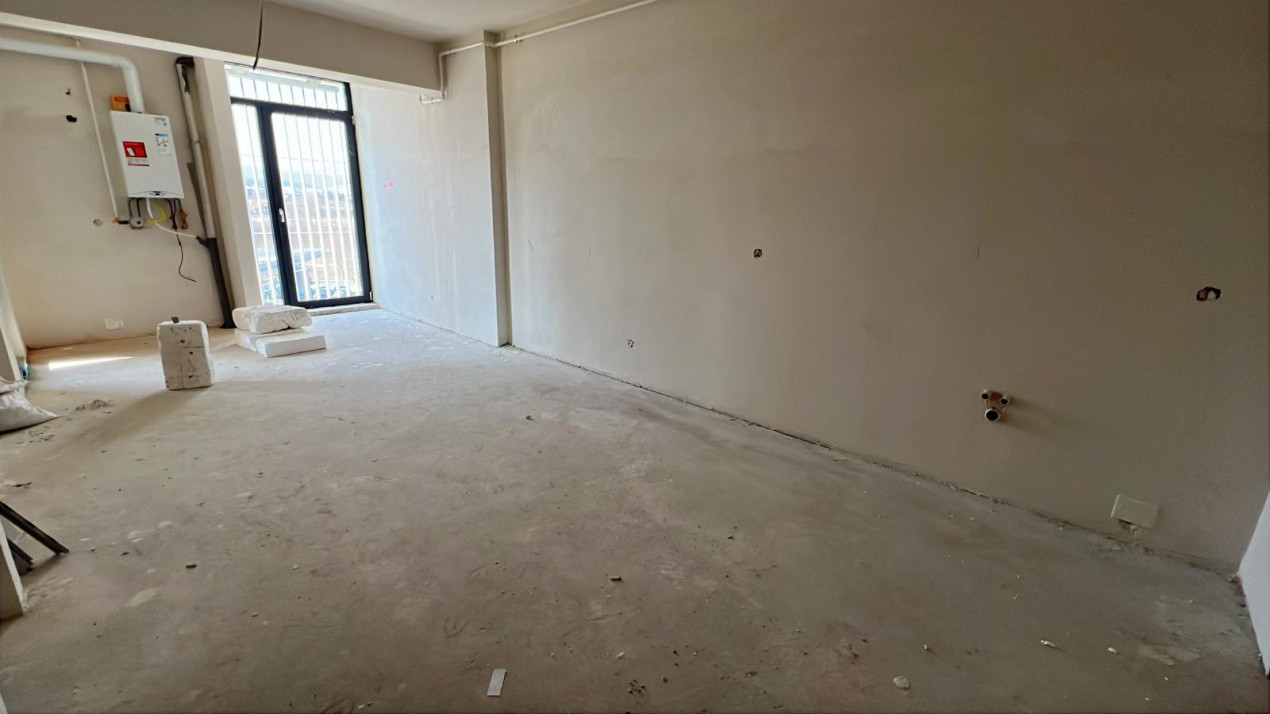 Apartament de 3 camere, 2 bai, zona BMW