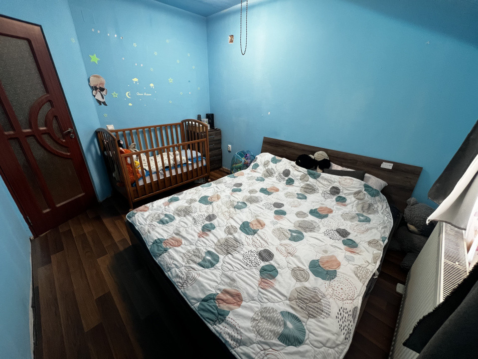 Apartament de 2 camere, 40 mp, zona Florilor