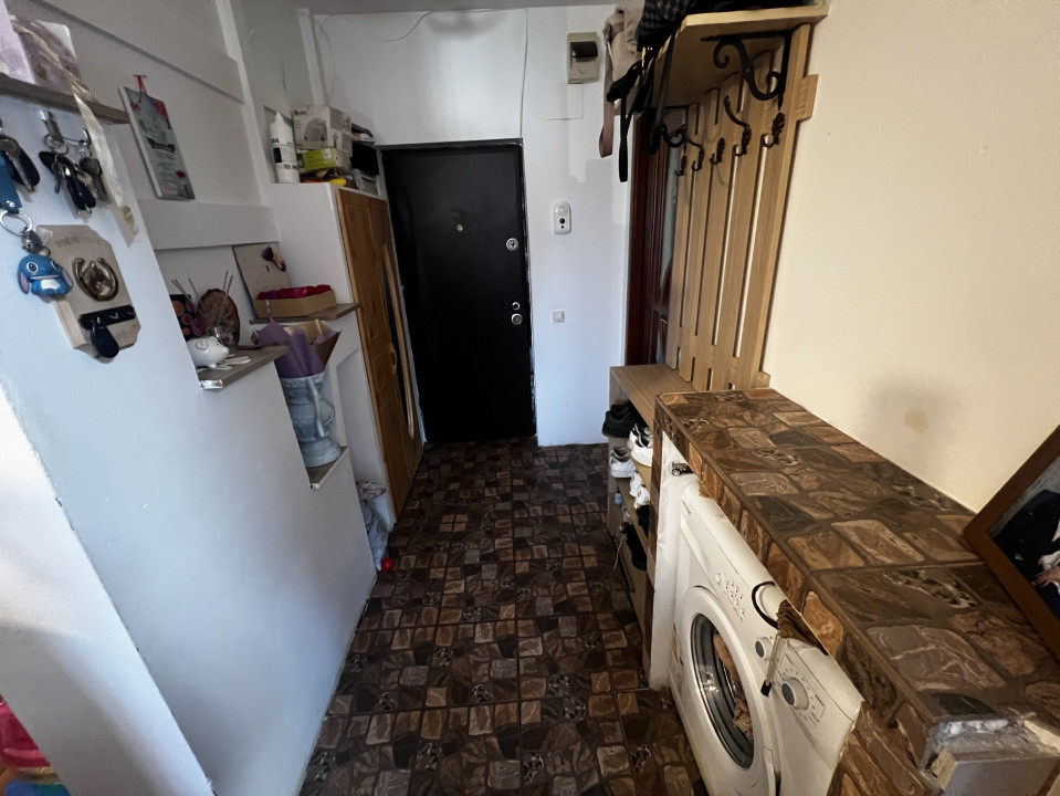 Apartament de 2 camere, 40 mp, zona Florilor