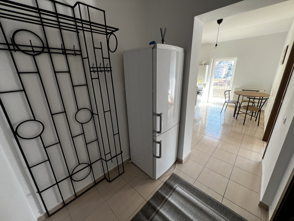 Apartament de o camera, 32 mp, zona Porii