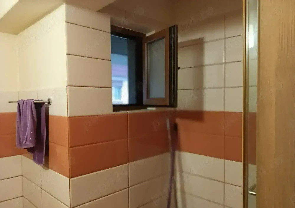 De vânzare apartament 2 camere zona Vivo