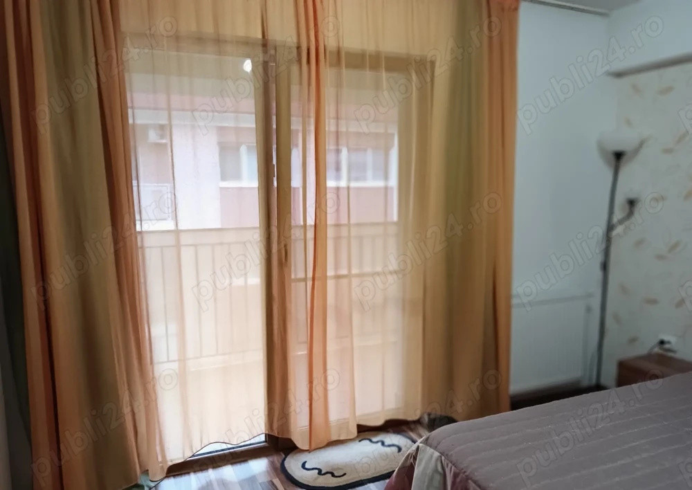 De vânzare apartament 2 camere zona Vivo