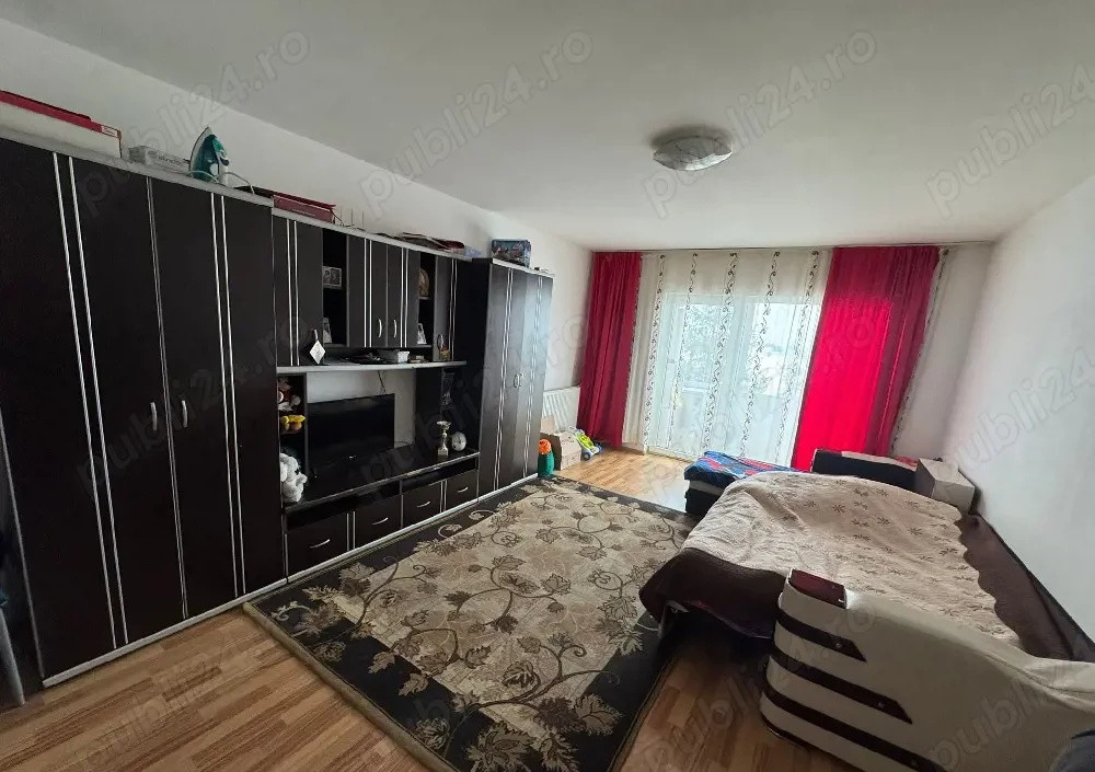 Apartament de 2 camere decomandate, 56 mp, etaj 1, Terra