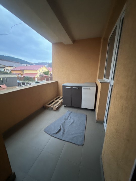 Apartament de 3 camere, 61 mp, parcare, zona Poco Loco-Sub Cetate