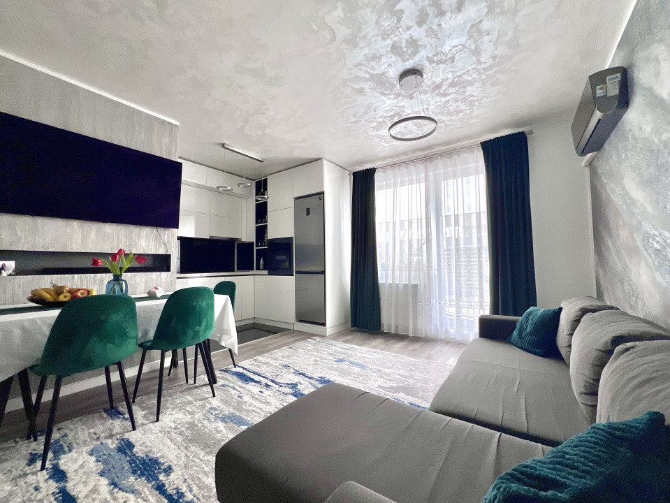 Apartament DEOSEBIT, 3 camere, TERASA, parcare, zona BMW