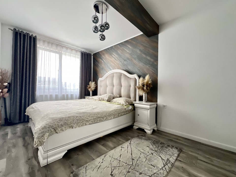 Apartament DEOSEBIT, 3 camere, TERASA, parcare, zona BMW