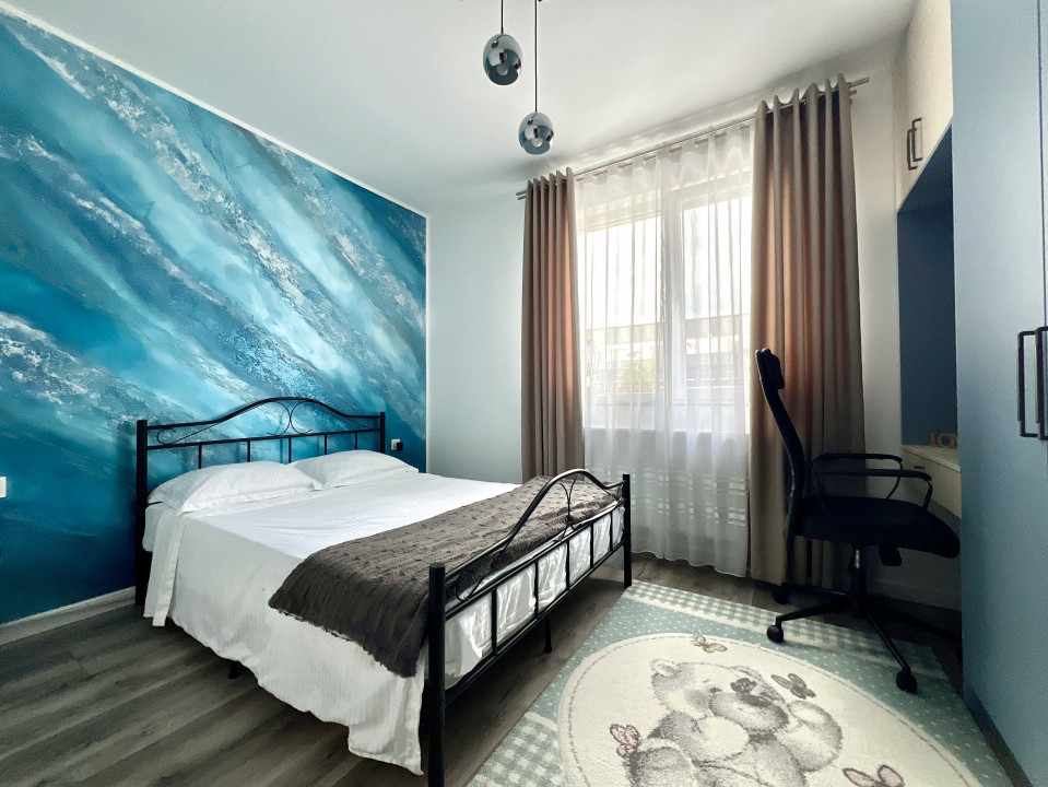 Apartament DEOSEBIT, 3 camere, TERASA, parcare, zona BMW