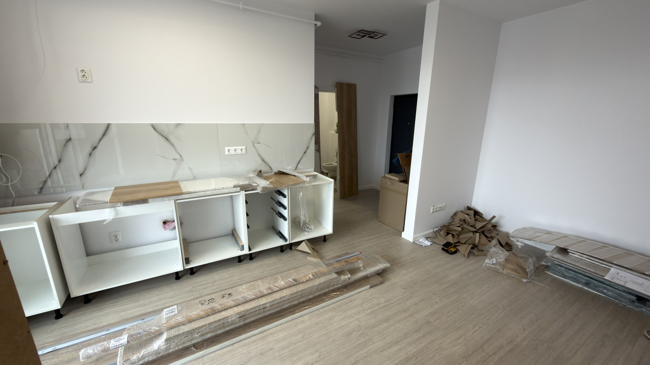 Apartament 2 camere, Bloc Nou, 43mp, Parcare, Zona Cetatii