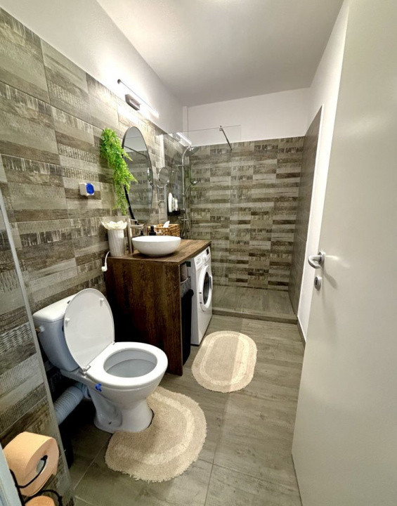 Apartament cochet, pt INVESTITIE, parcare, boxa, str Teilor