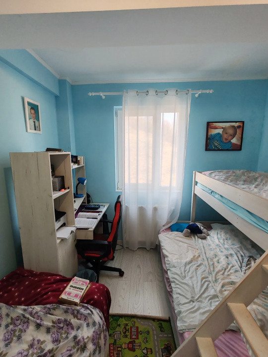 Apartament de 3 camere, 57 mp, view, parcare, str Teilor