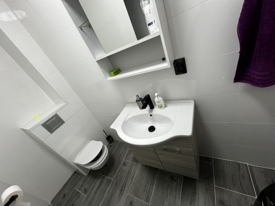 Apartament de 3 camere, 67 mp, parcare, Subcetate