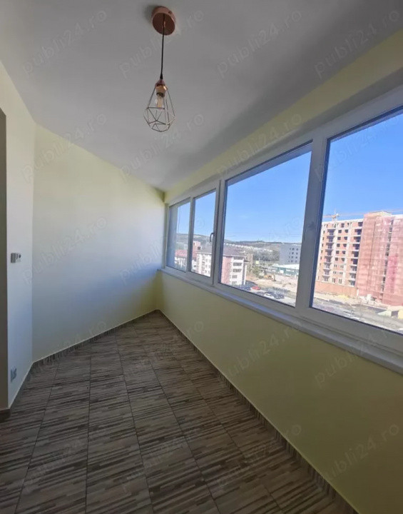 Apartament de 3 camere, 86 mp, parcare, zona BMW