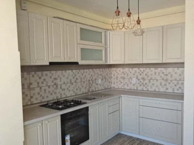 Apartament de 3 camere, 86 mp, parcare, zona BMW