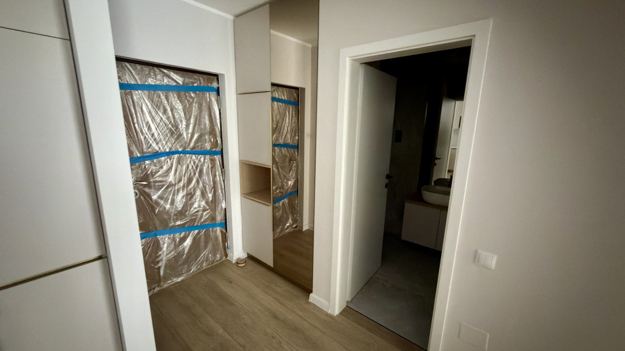 Apartament 2 Camere, Lux, 45mp, Parcare, Zona Eroilor