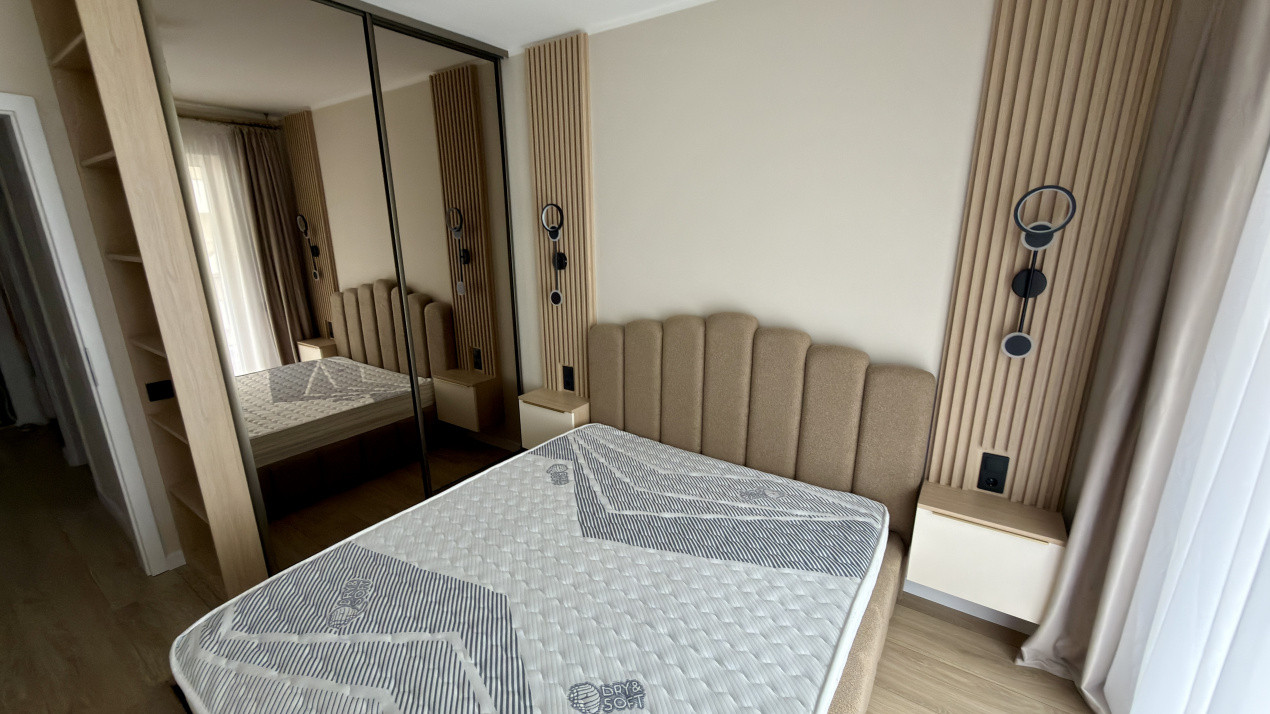 Apartament 2 Camere, Lux, 45mp, Parcare, Zona Eroilor