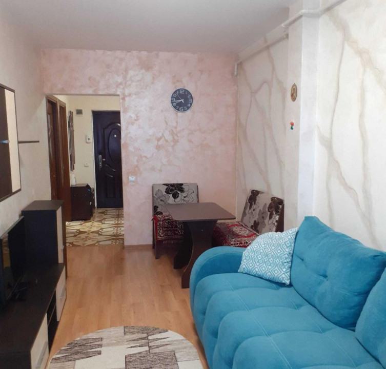Apartament 2 Camere, 42mp, Etaj Intermediar, Zona Teilor