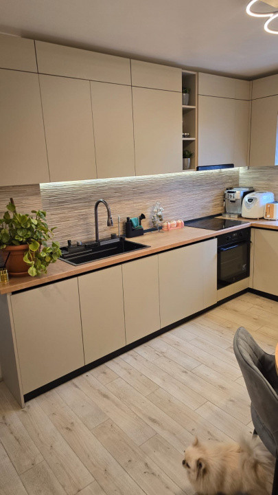 Apartament 3 Camere Modern, 67mp, Etaj Intermediar, Zona Piata Zorilor