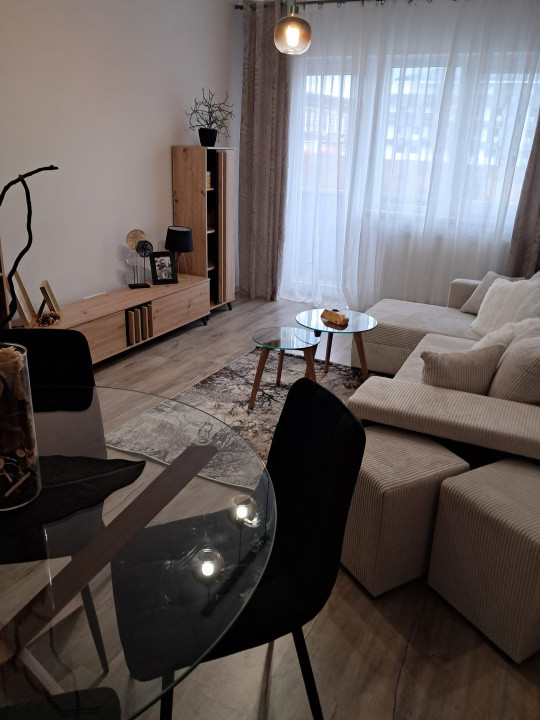 Apartament 2 Camere, Decomandat, 56mp, Zona Urusagului