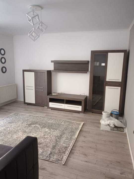Apartament 2 Camere, Decomandat, 49mp, Zona Florilor