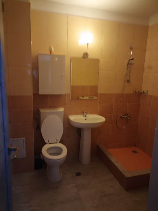 Apartament 2 Camere, Decomandat, 49mp, Zona Florilor
