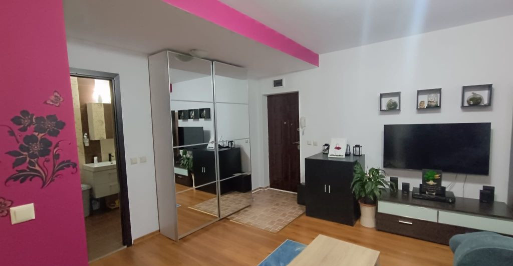 Apartament 2 Camere, 47mp, Parcare, Zona Sesul de Sus
