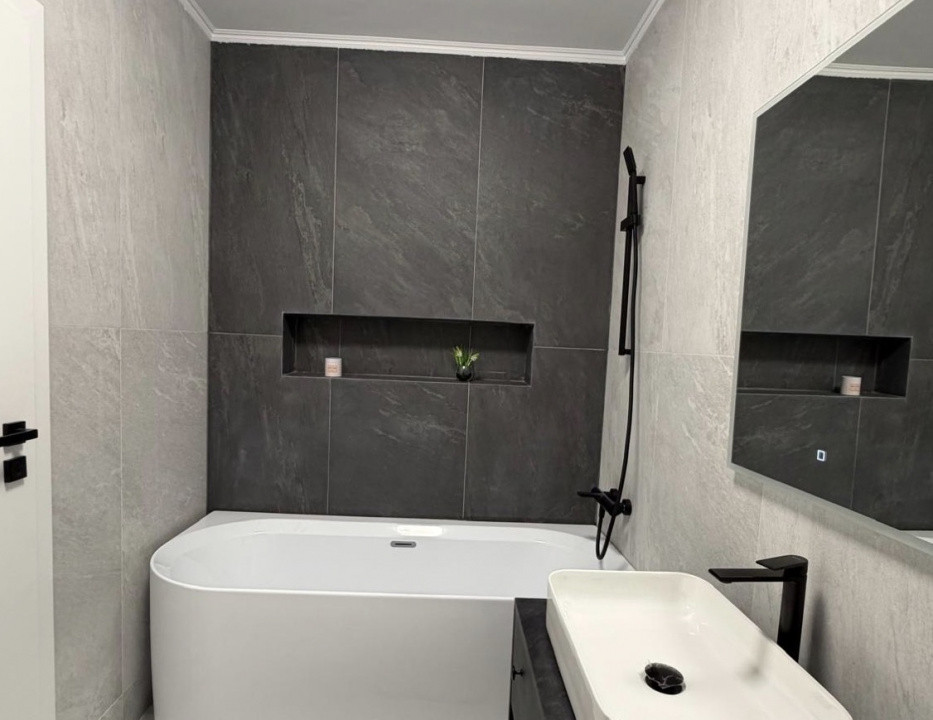 Apartament de 2 camere, 45 mp, zona Eroilor