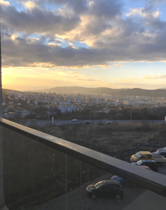 Apartament cu 2 camere in zona liceului Waldorf