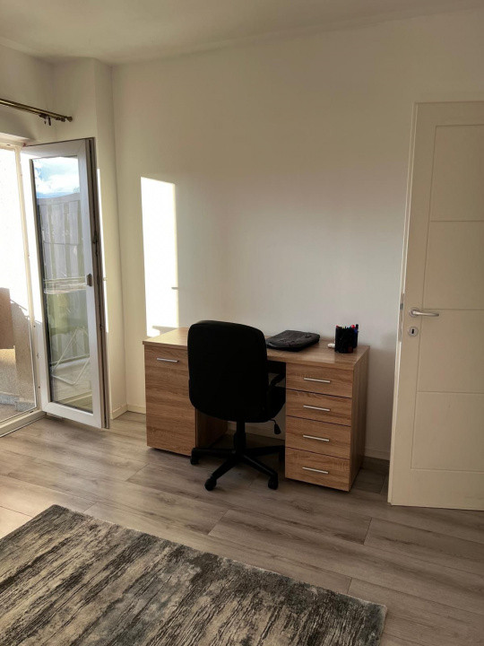 Apartament cu 2 camere in zona liceului Waldorf